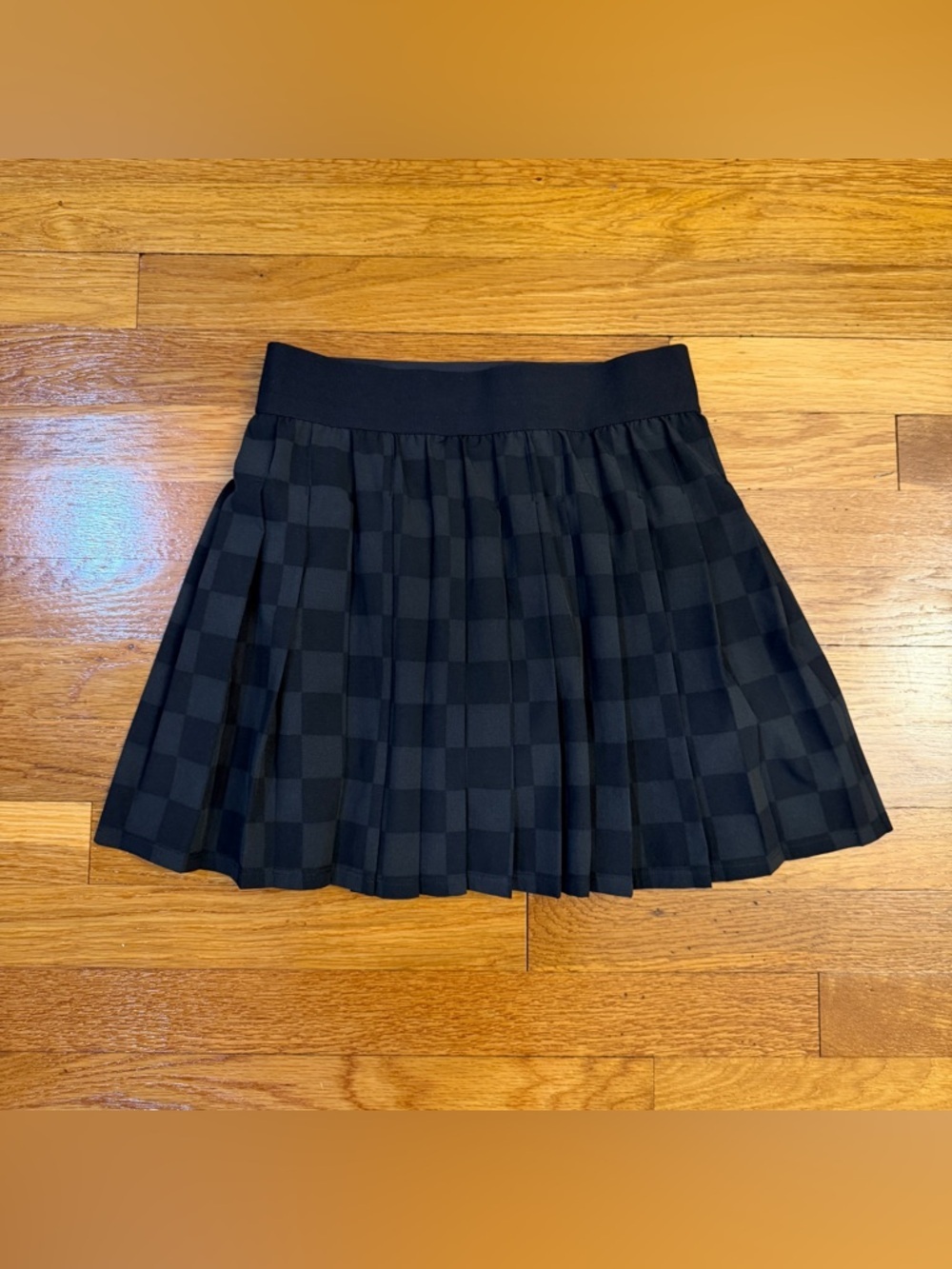 JoyLab Checkered Pleated Skort (Skirt with Shorts) in Black - Size XS - Picture 2 of 8